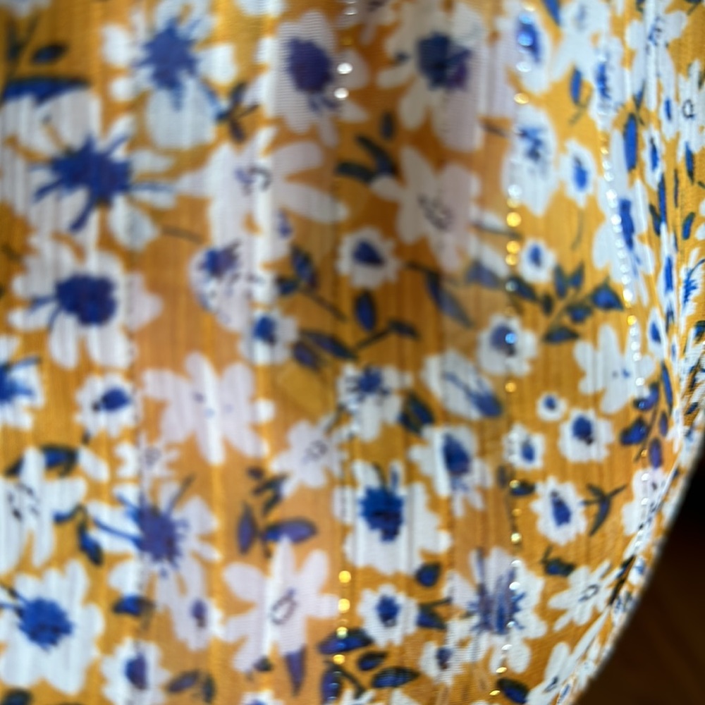 Sleeveless top - Picture 4 of 5
